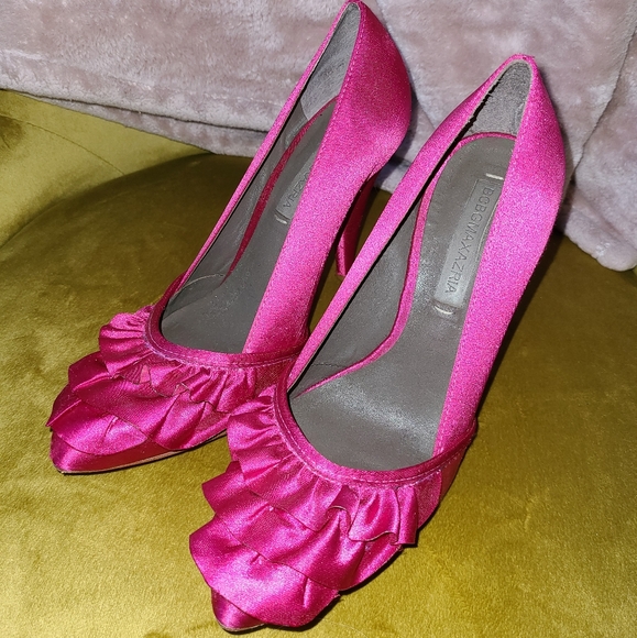 BCBGMaxAzria Pink Satin Heels - Picture 7 of 7